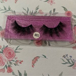 💙 Dramatic False Strip Lashes